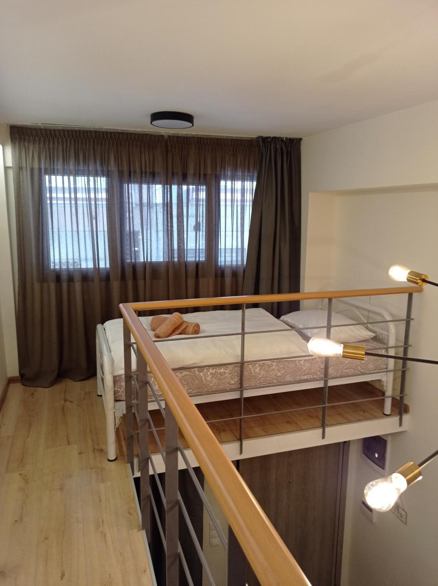 Minimal Two-Floor Apartment Thessalonique Extérieur photo